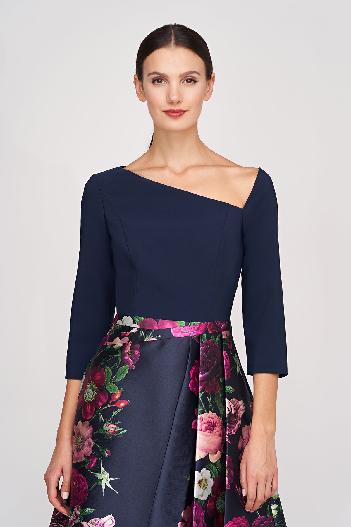 Giovana Dress – Kay Unger