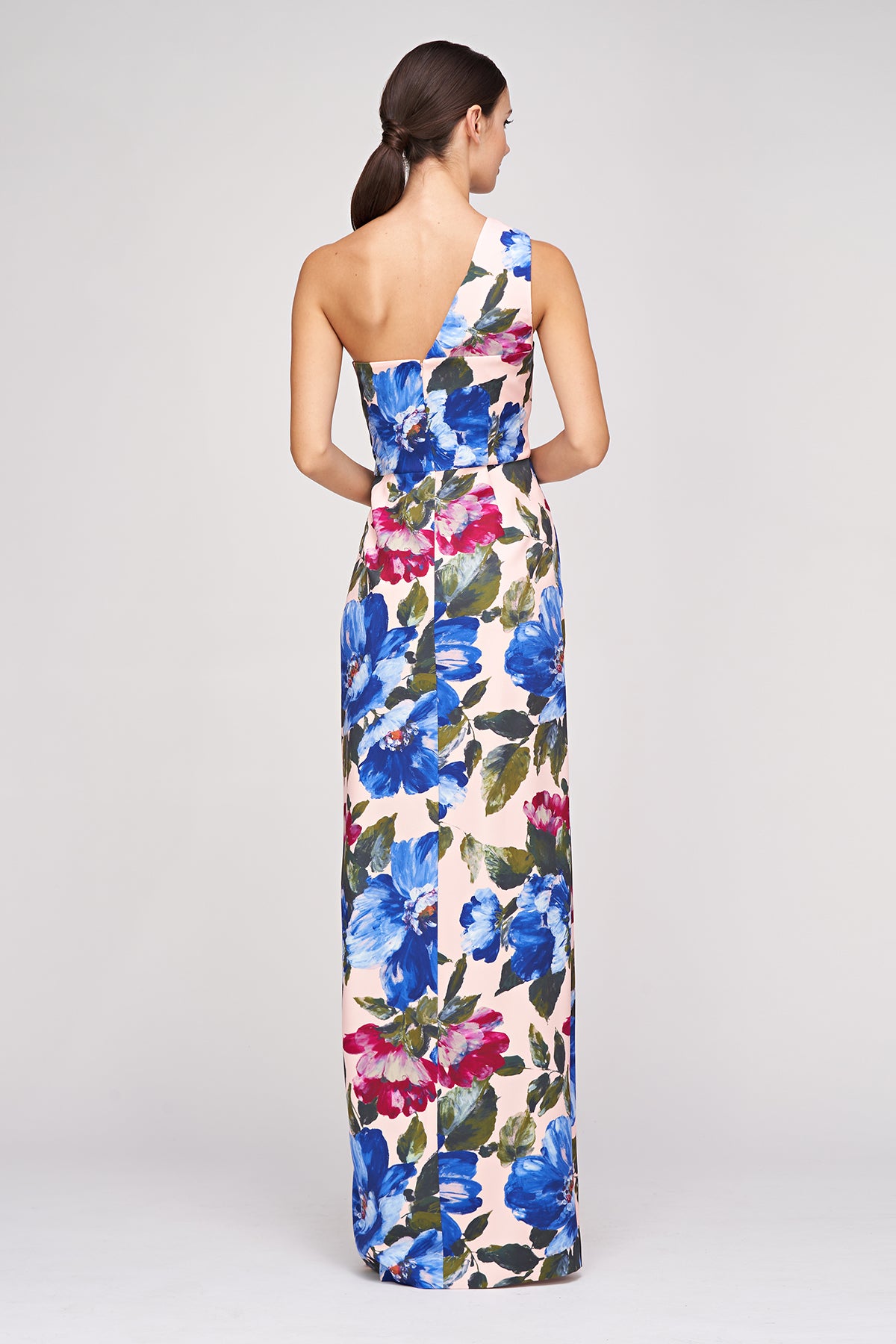 kay unger dress Laurel Gown – Size:L ( 10-12 ) monogram dress KissProm White Square Neck Crafted from luminous taffeta