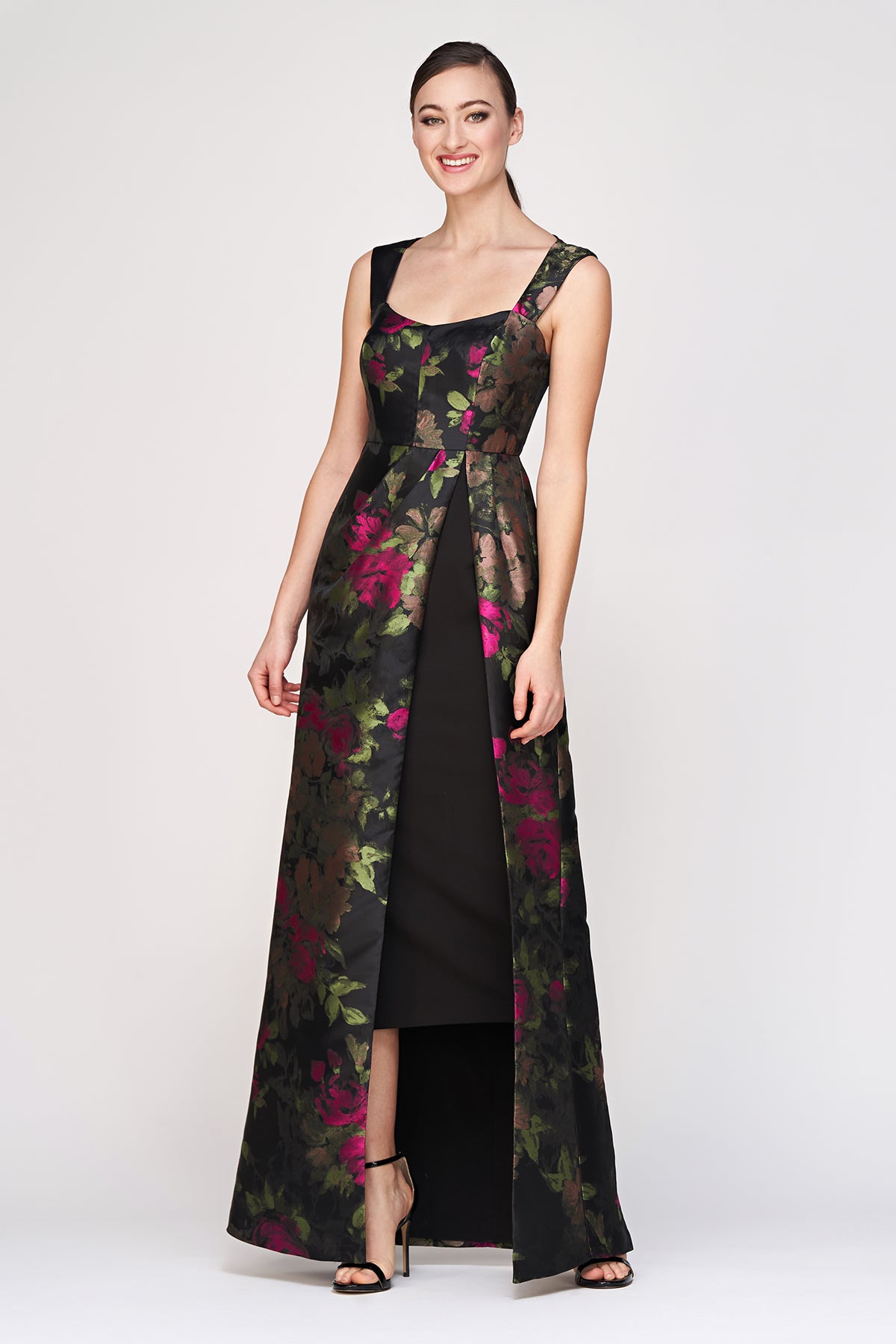 Satine Walk Thru Gown – Kay Unger