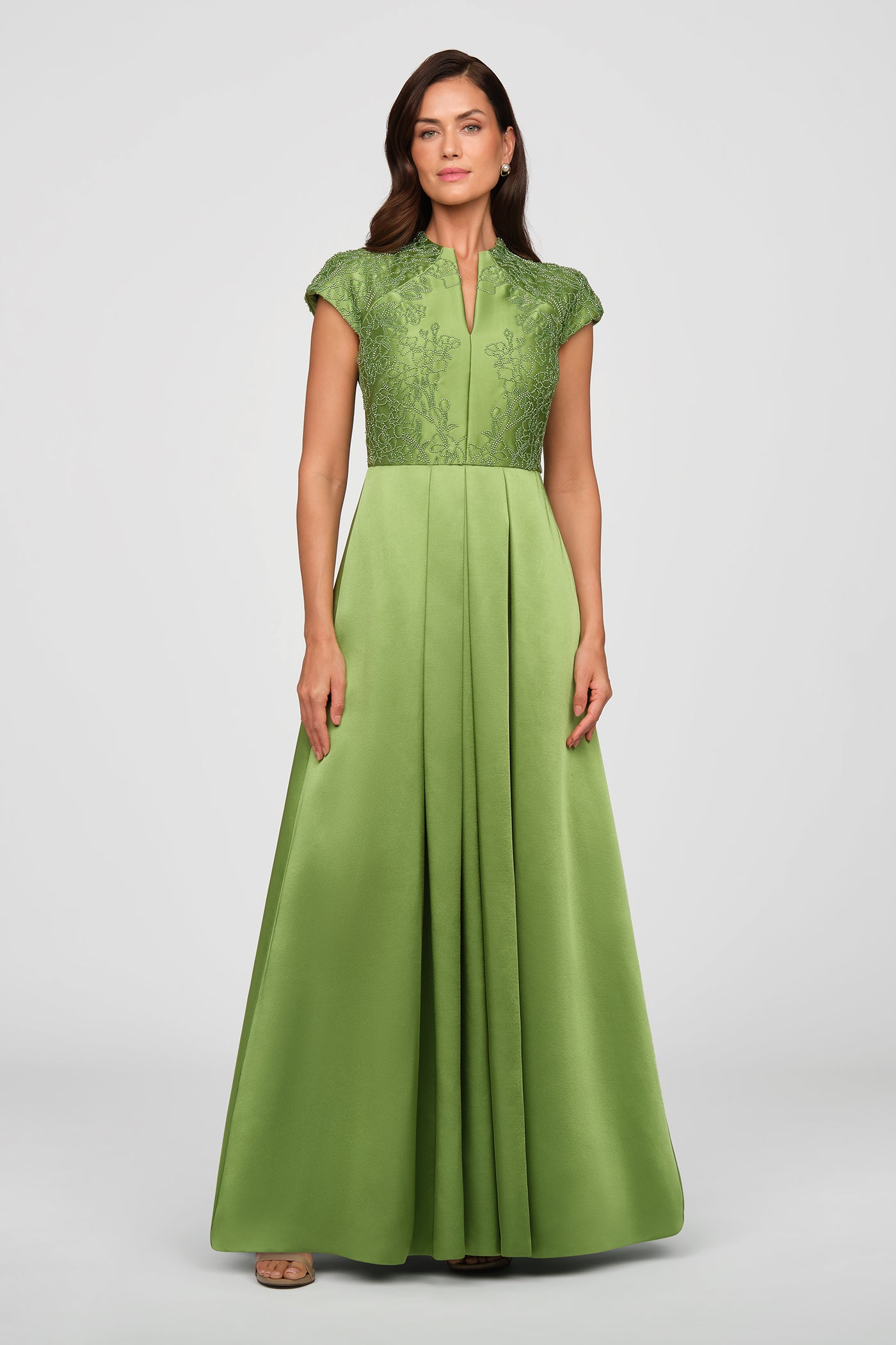 kay unger green dress Wrenley Gown – color: yellow enhancing your natural shape Josephine Mini Dress Size:8 size Maxi lenght