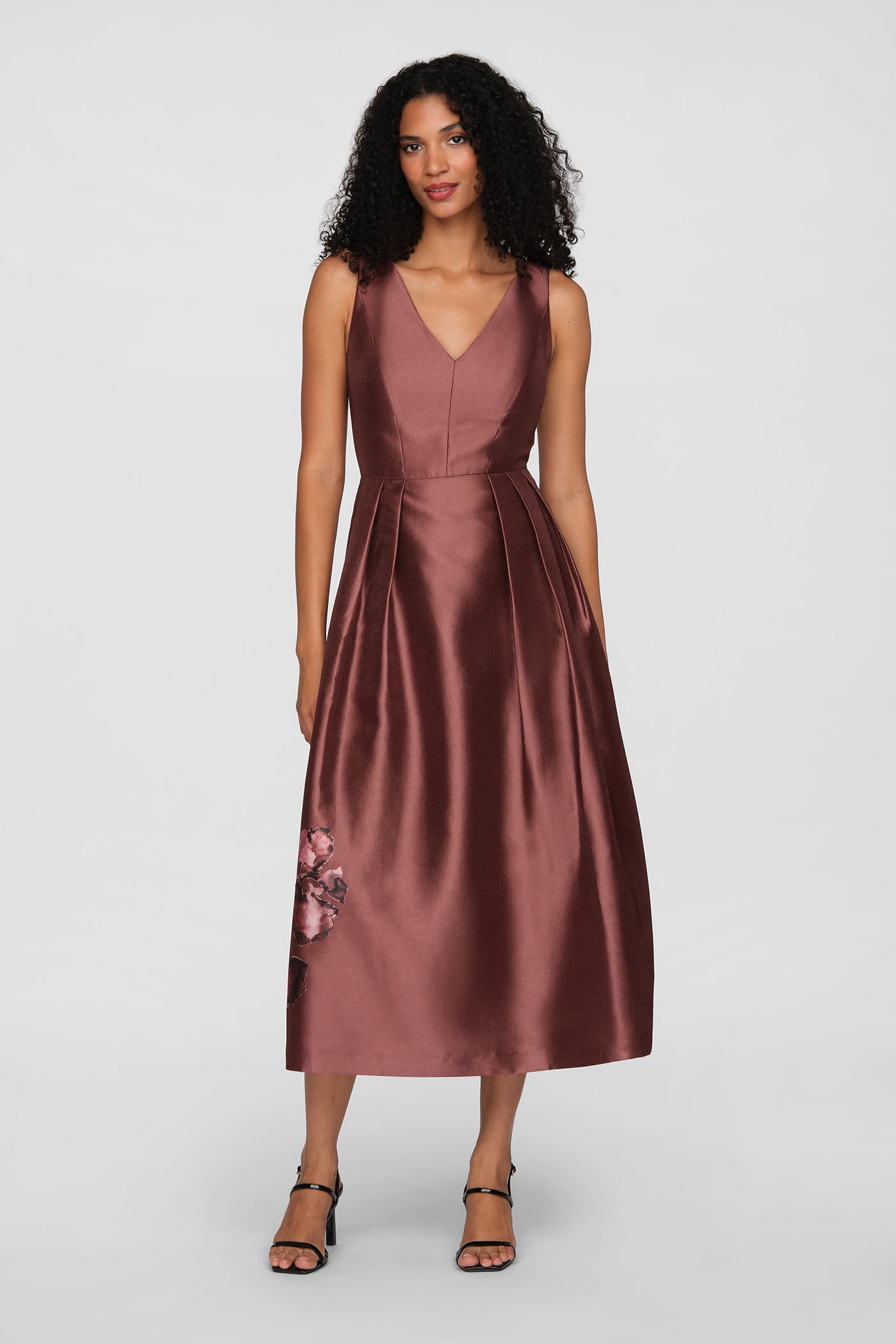 Blakely Tea Length Dress – Kay Unger