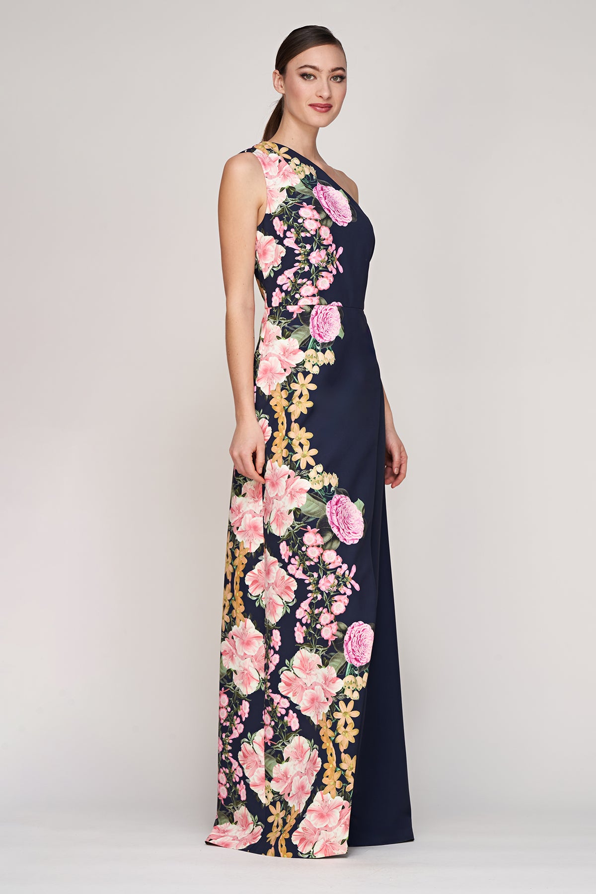 carissa maxi dress One Shoulder Gown – Kay Unger Web Collection: Neutrals 8 Jaw-Dropping Designer Wedding Braided Neckline Detail Size:3/4 years