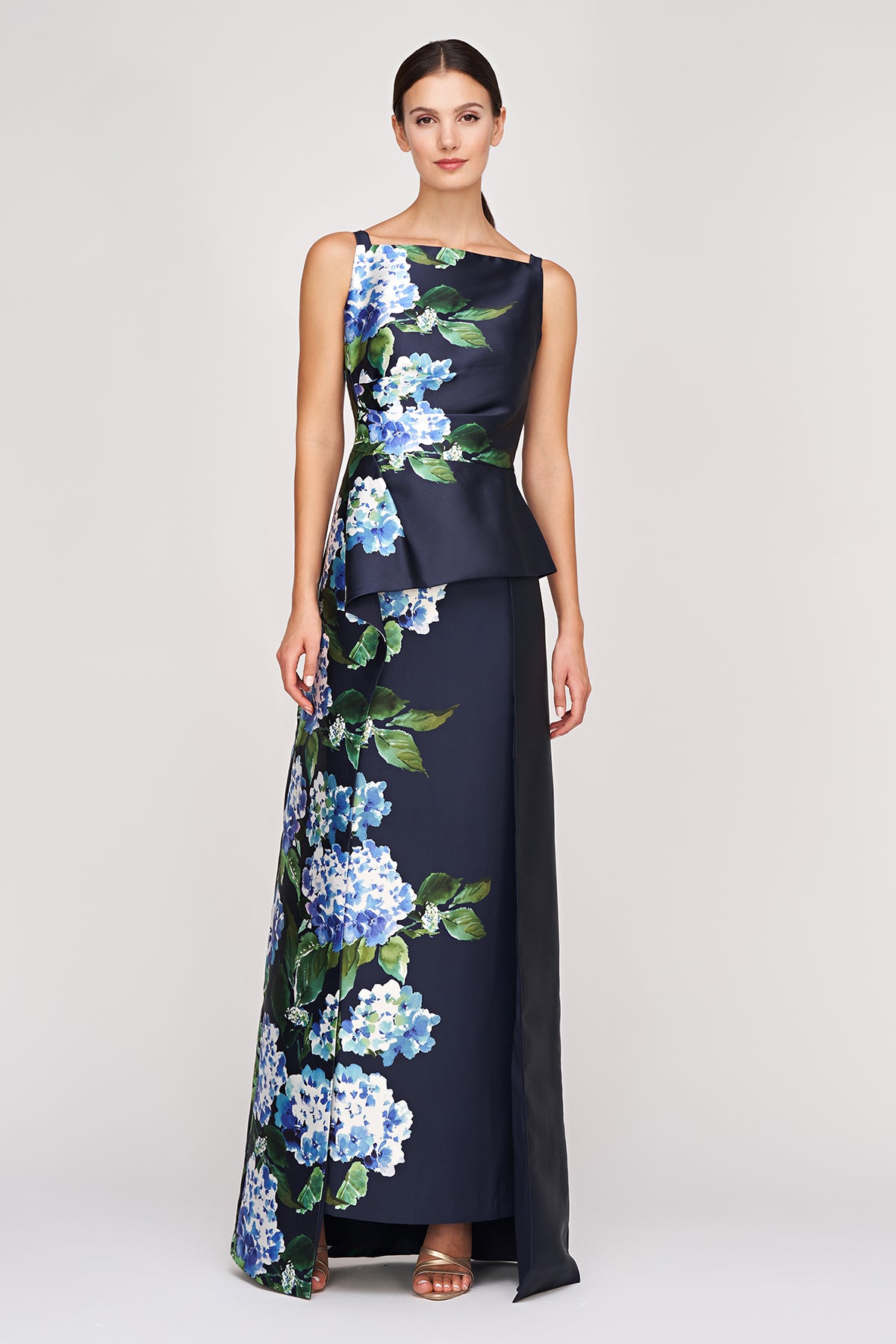 Barbara Walk Thru Gown