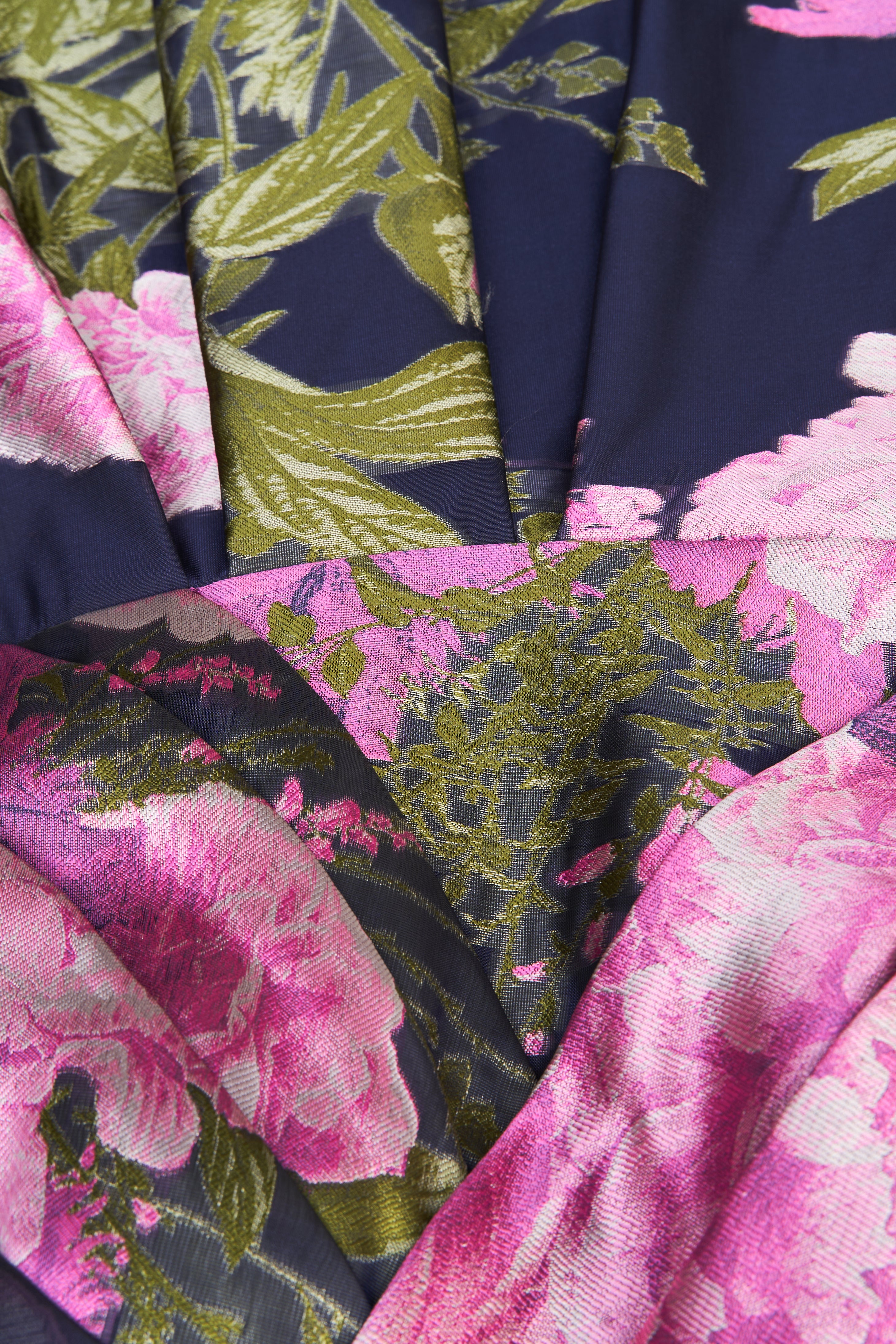 kay unger pink floral dress Kay Unger New York Sleeveless Pleated Floral-Print Chiffon Gown
