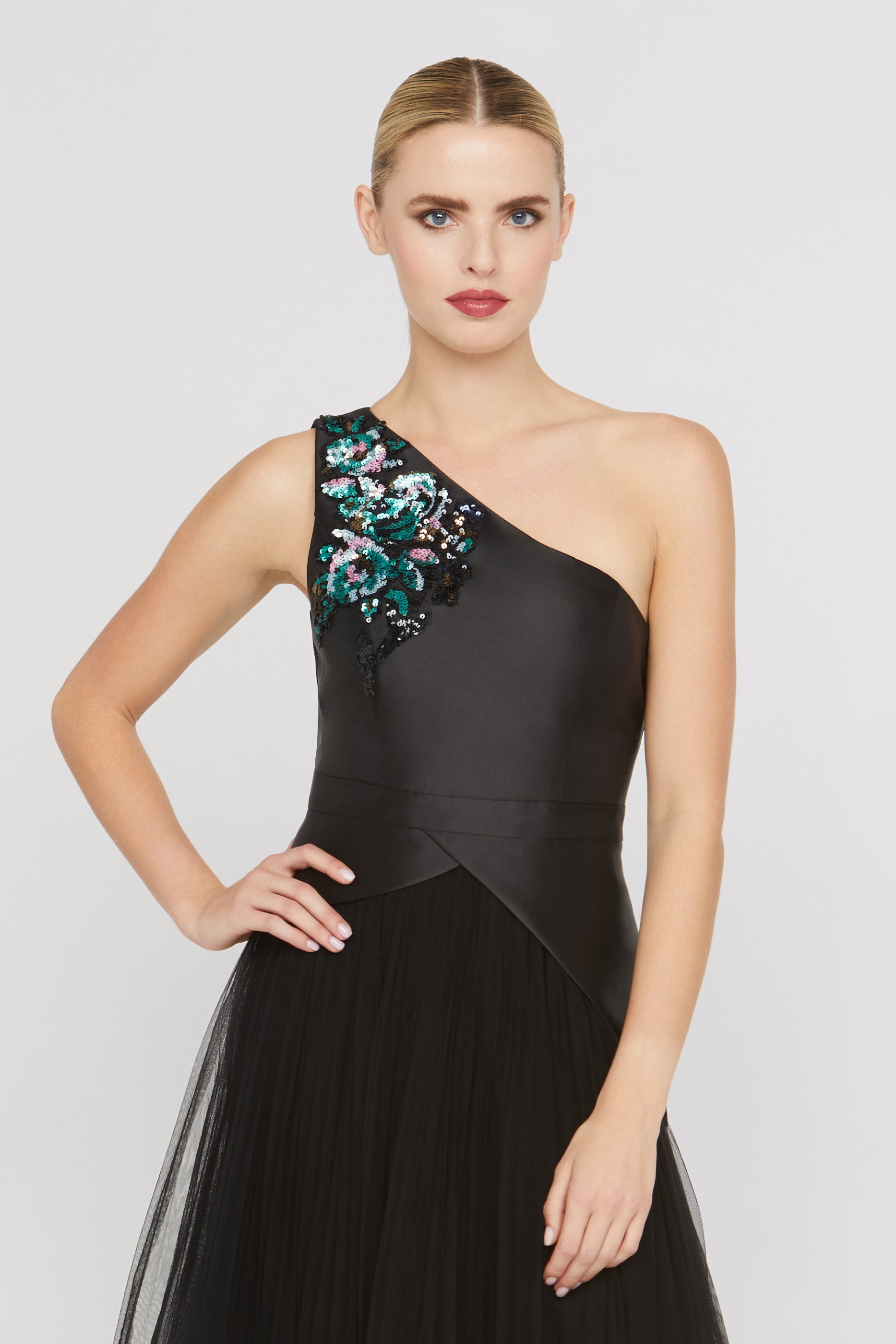 Annabeth Tea Length Dress