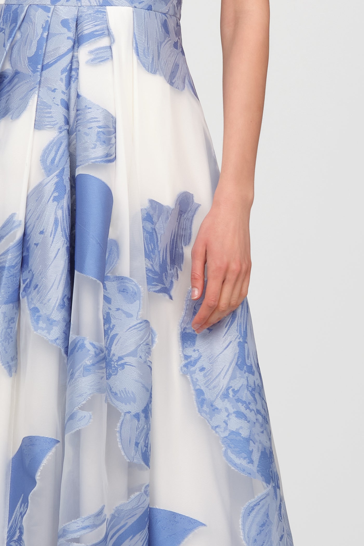 Oleana Gown