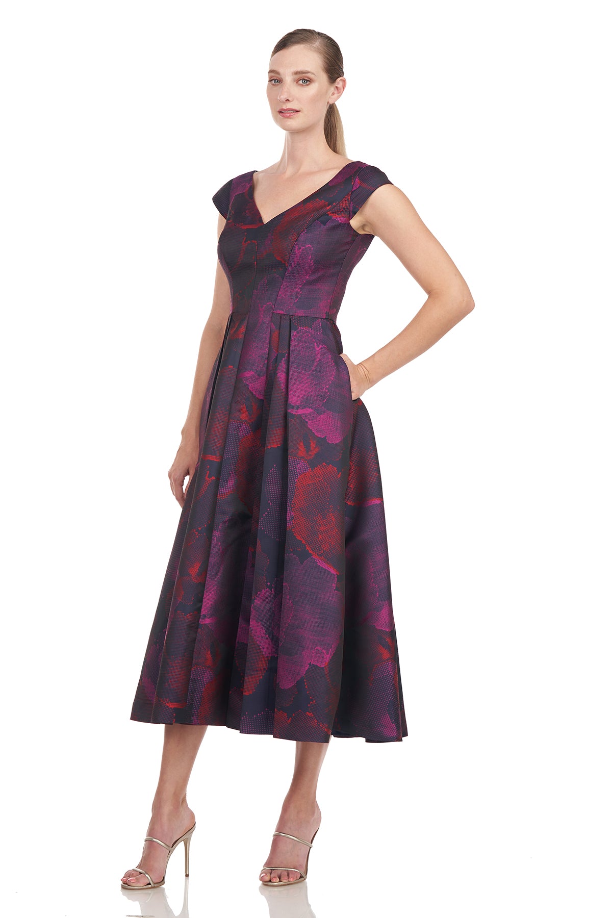 Paulina Tea Length Dress – Kay Unger